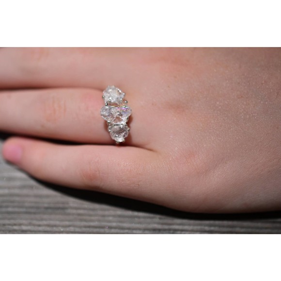 Unique Engagement Ring, alternative Diamond Ring raw stone ring Annivers… - Picture 3 of 3